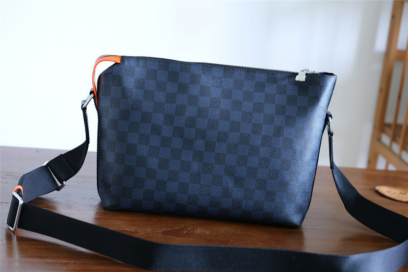 Lux-Totes - LOV Bags - 4376