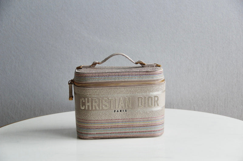 Luxurious Totes - Latest - 6517