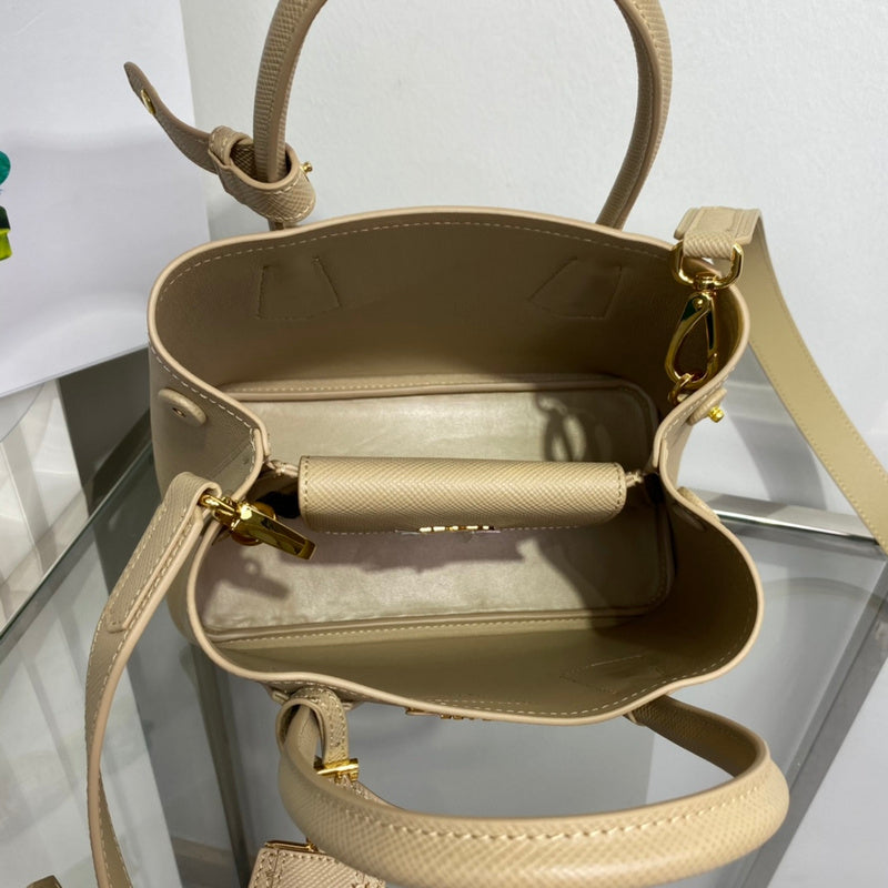 Luxurious Totes - Latest - 4561