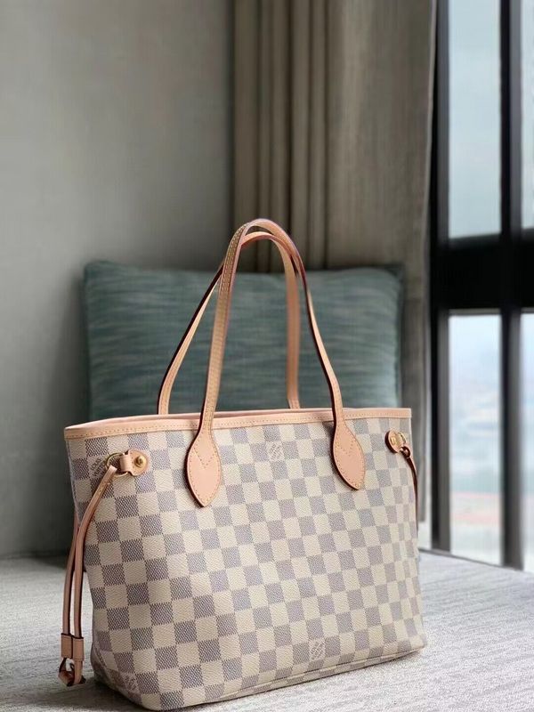 LOV - Luxurious Totes - 684