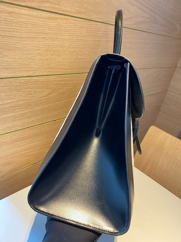 Luxurious Totes - Latest - 6129