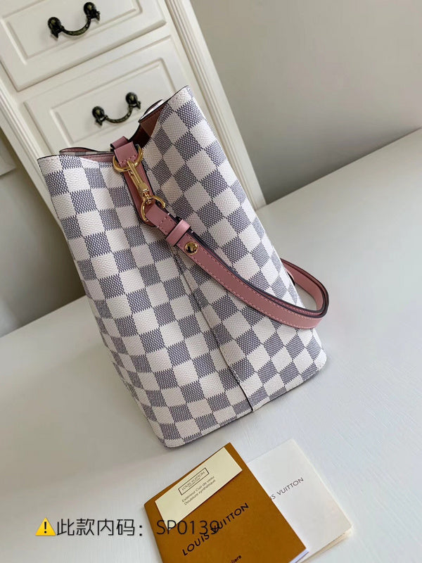 Luxurious Totes - Latest - 9761