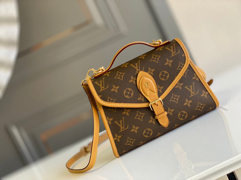 LOV - Luxurious Totes - 1861