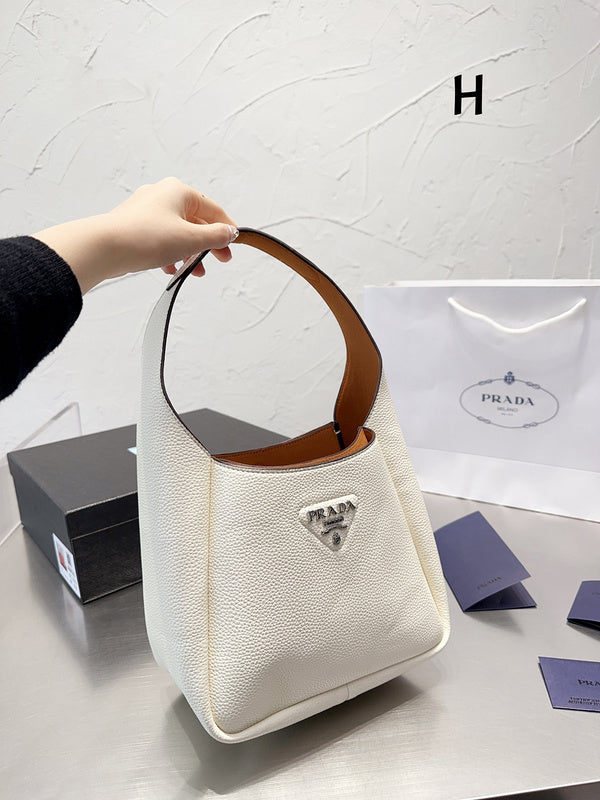 Luxurious Totes - PDA3 Bags - 203