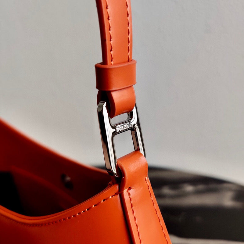 Luxurious Totes - Latest - 4670
