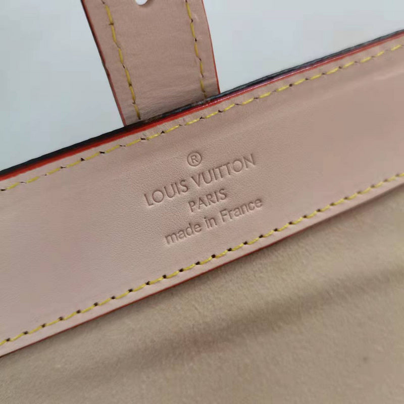 LOV - Luxurious Totes - 1757