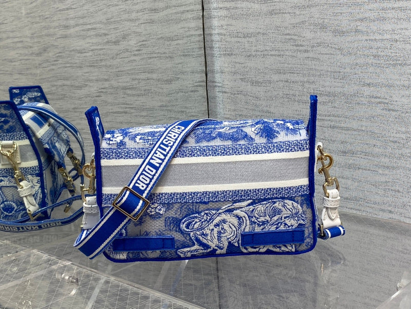 Luxurious Totes - Latest - 6243