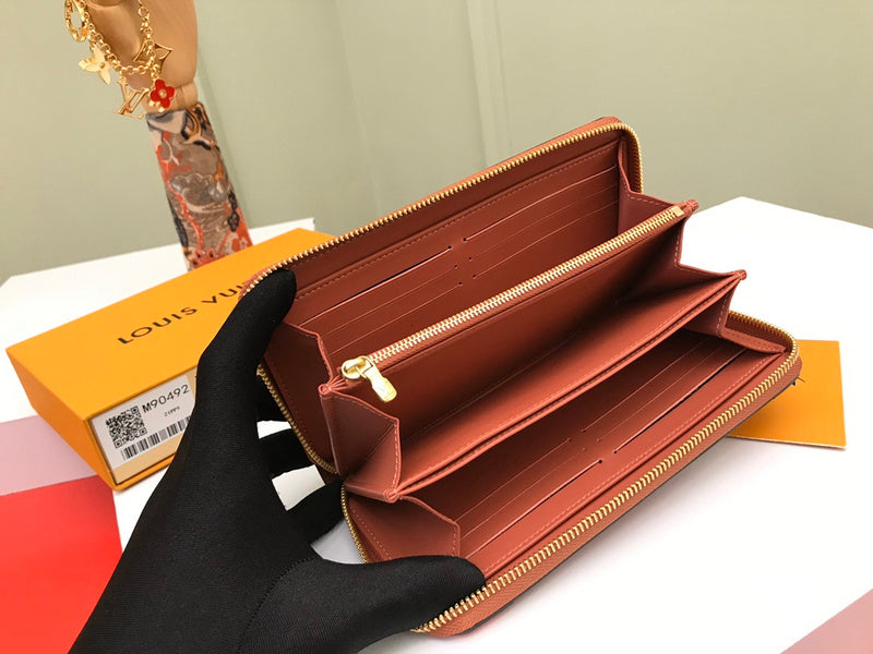Luxurious Totes - Latest - 691