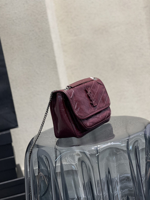 Luxurious Totes - Latest - 8735