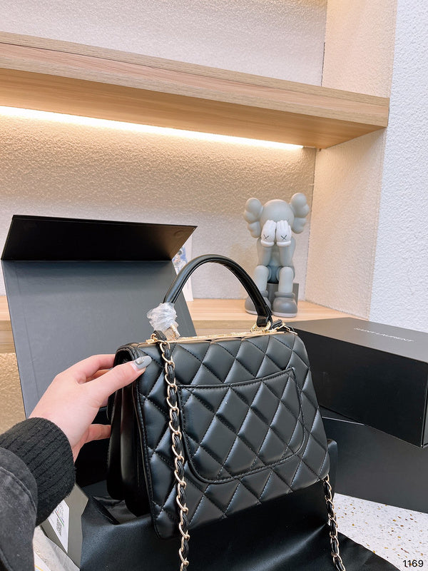 Luxurious Totes - CNL3 Bags - 559