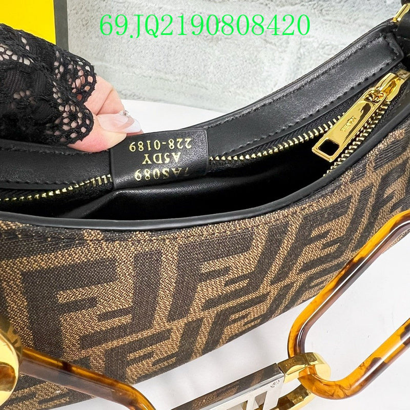 GC - Shoulder - 3222