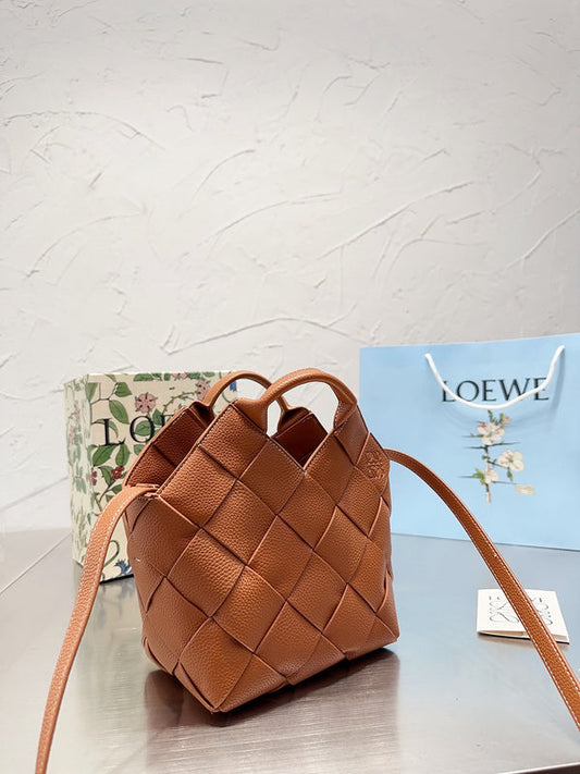 Luxurious Totes - LW-CH Bags - 051