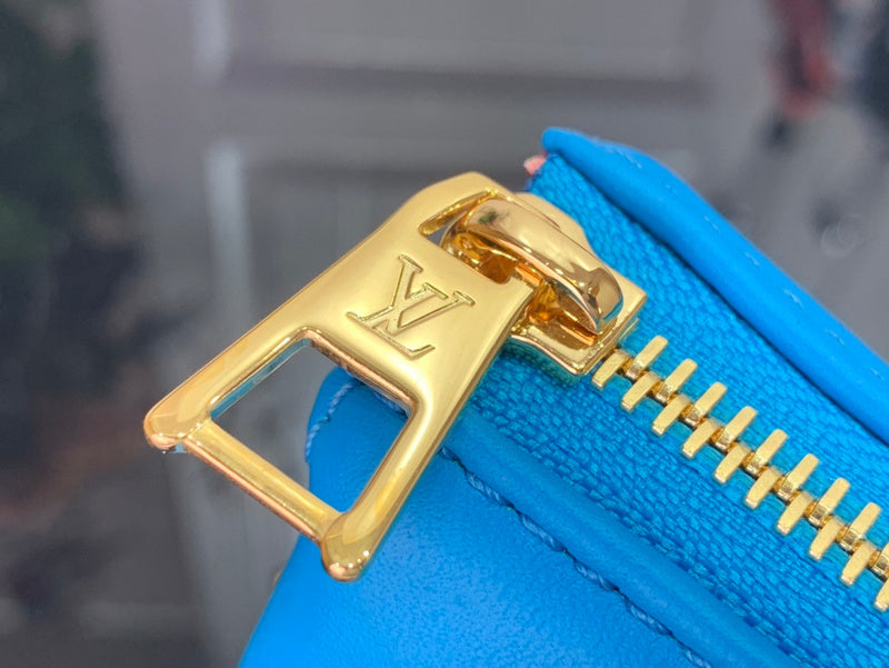 LOV - Luxurious Totes - 500