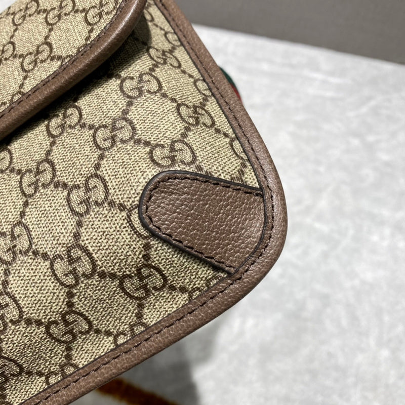GUI - Luxurious Totes - 838