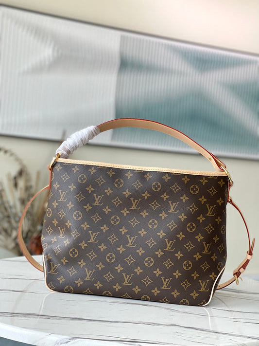 LOV - Luxurious Totes - 1667