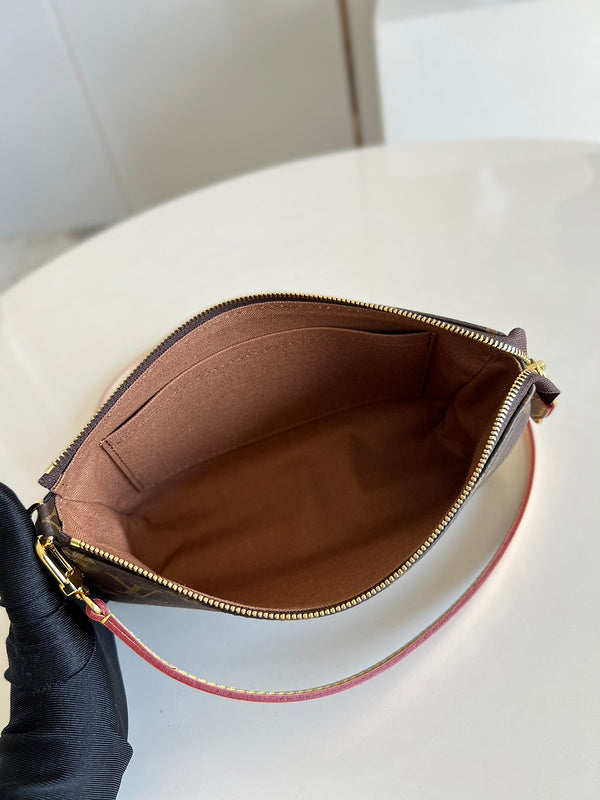 LOV - Luxurious Totes - 1401