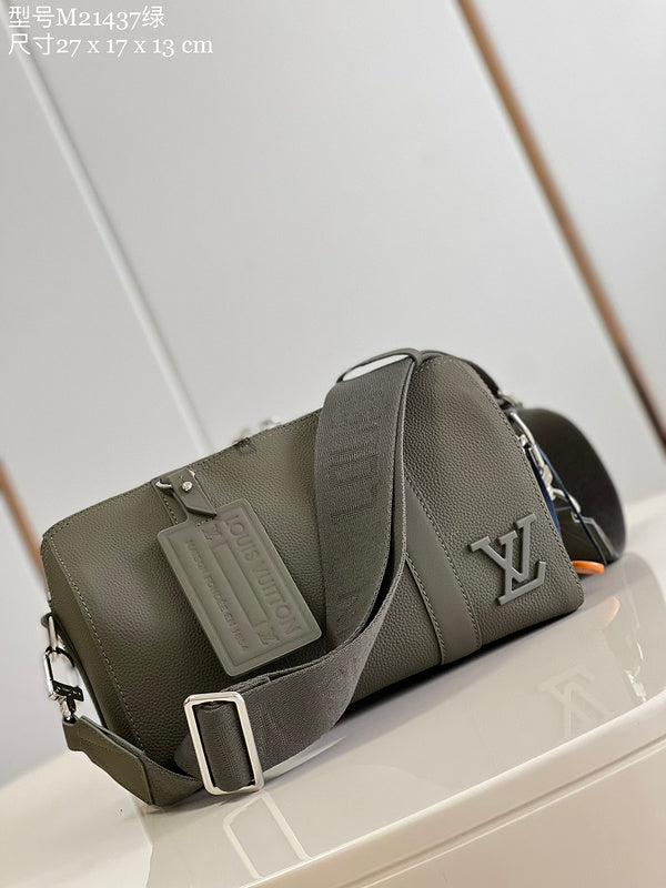 LOV - Luxurious Totes - 988