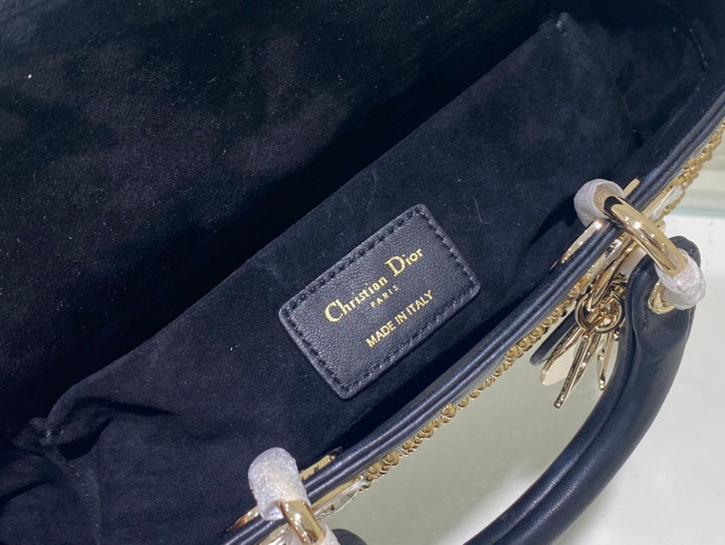 Luxurious Totes - Latest - 6385