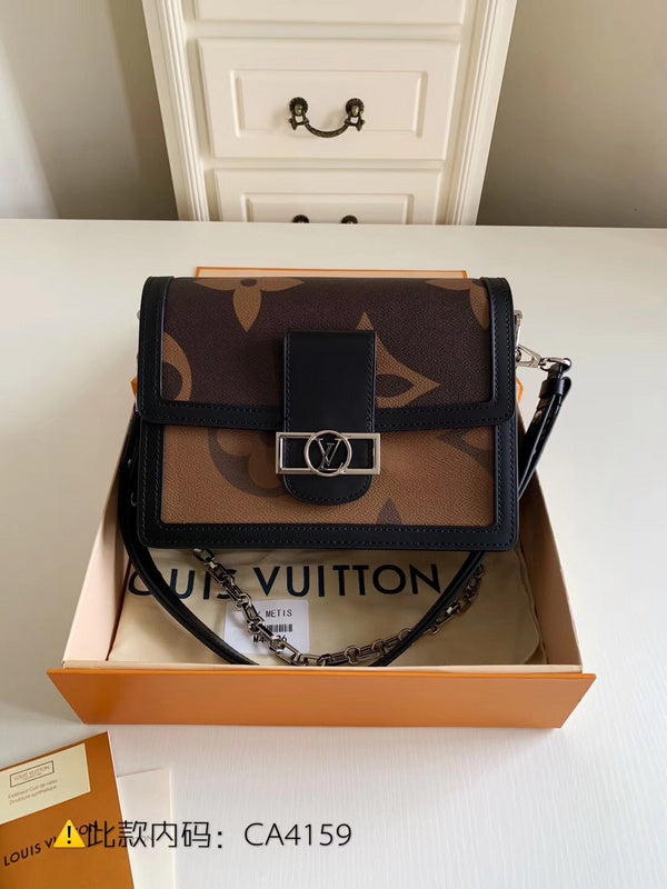 Luxurious Totes - Latest - 2376