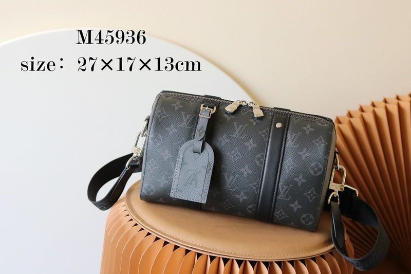 LOV - Luxurious Totes - 2043