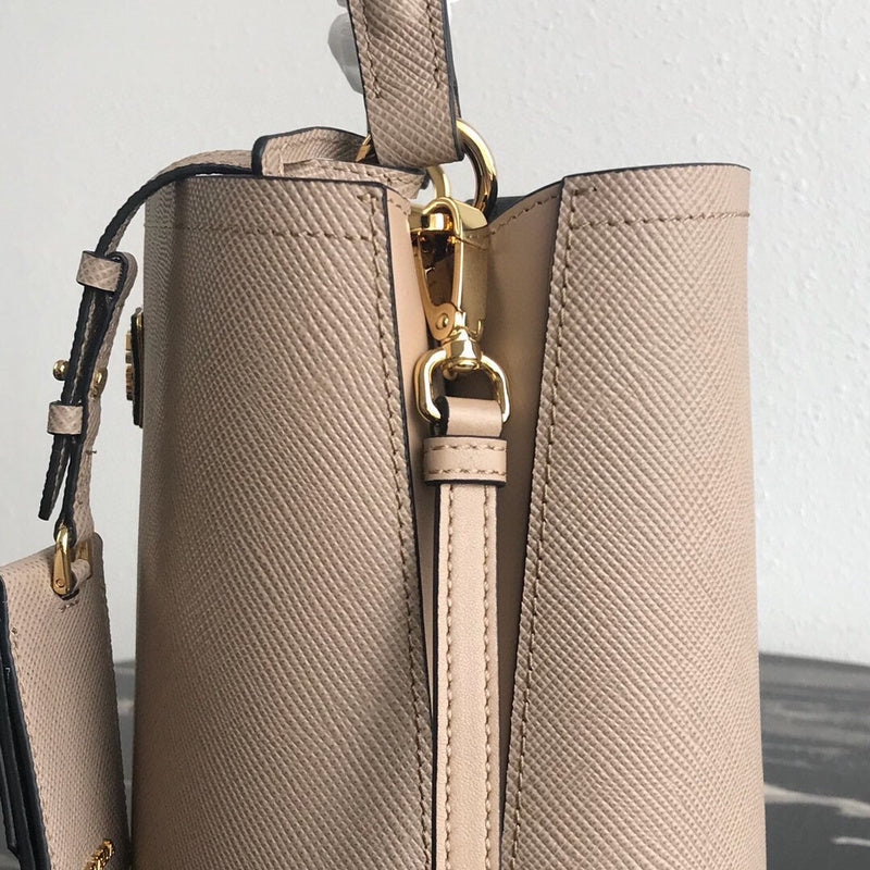 Luxurious Totes - Latest - 4721