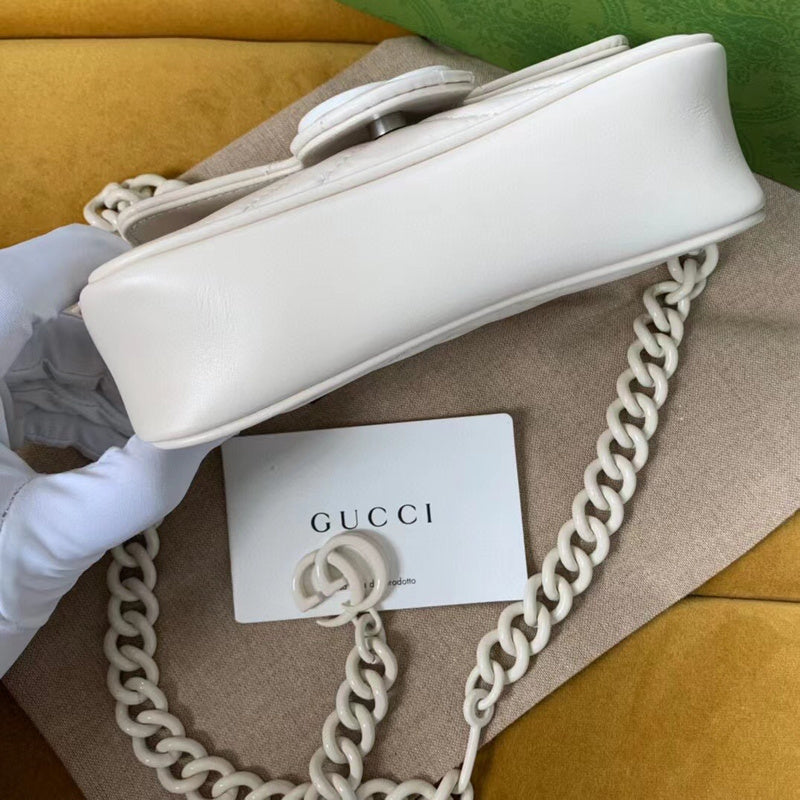 GUI - Luxurious Totes - 940