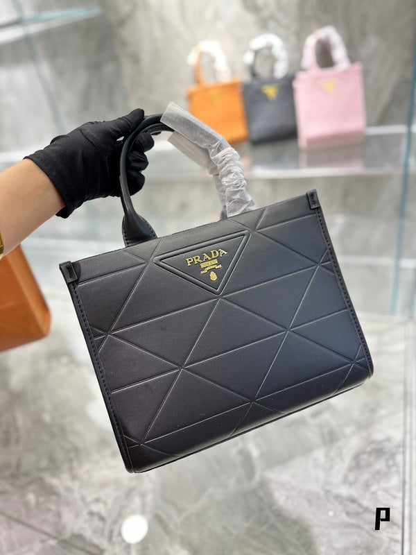Luxurious Totes - PDA3 Bags - 120