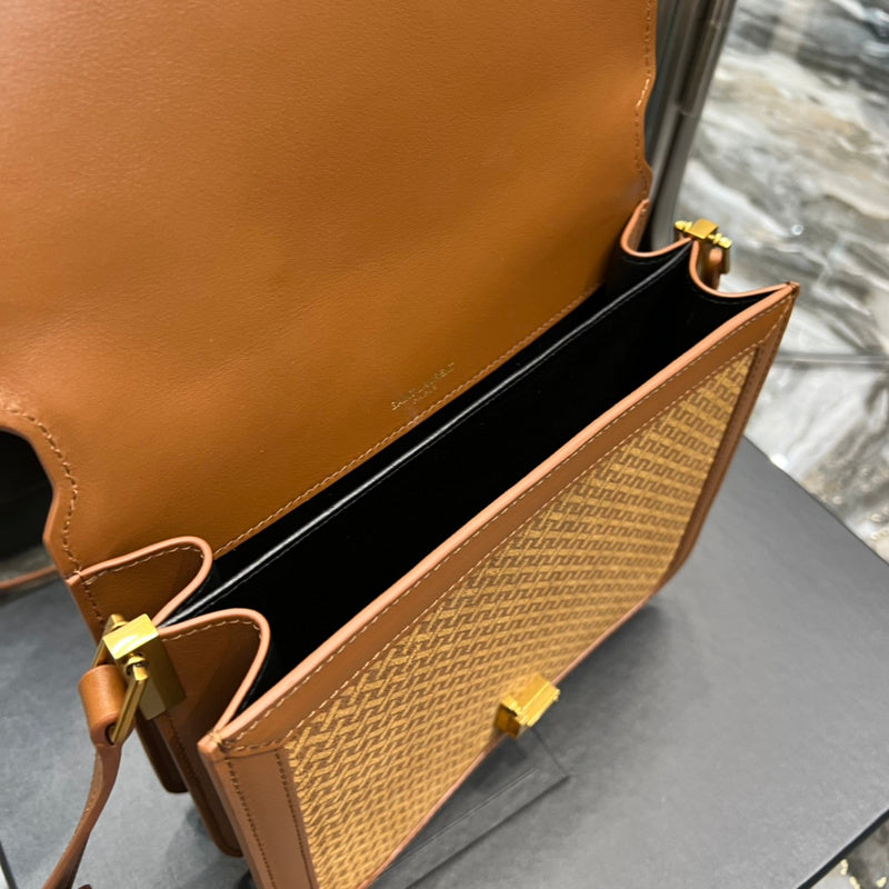 Luxurious Totes - Latest - 8525