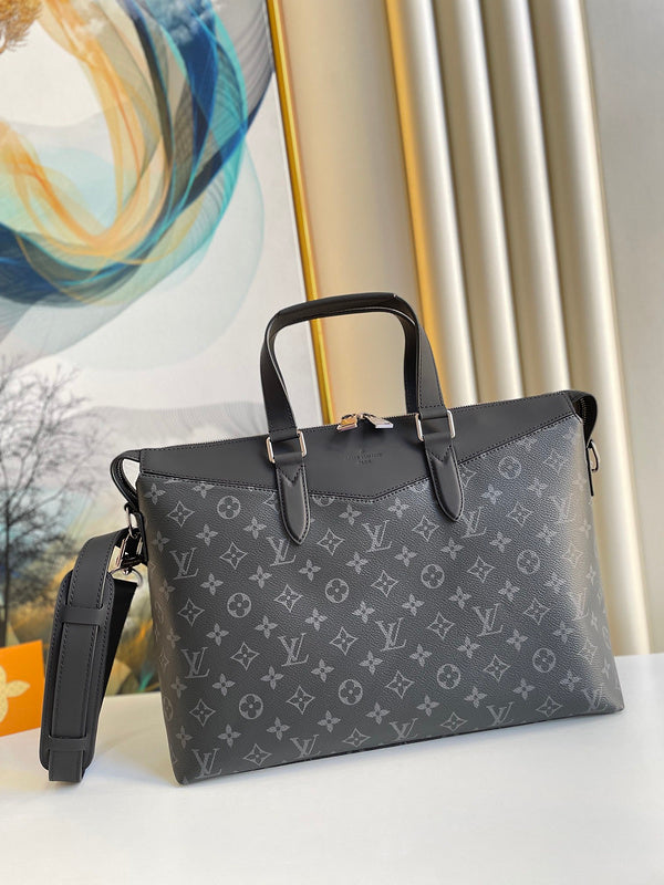 LOV - Luxurious Totes - 1841