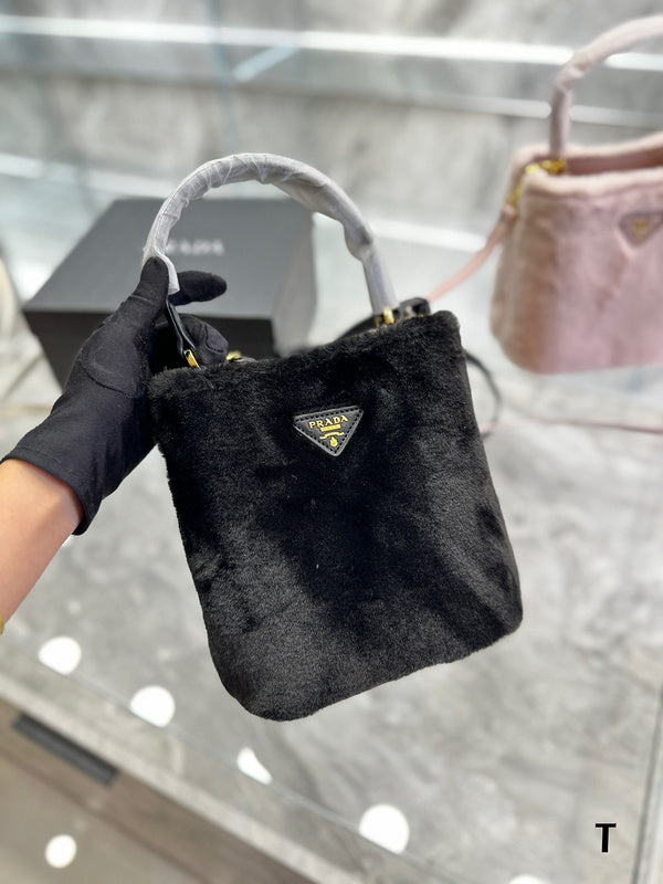 Luxurious Totes - PDA3 Bags - 273