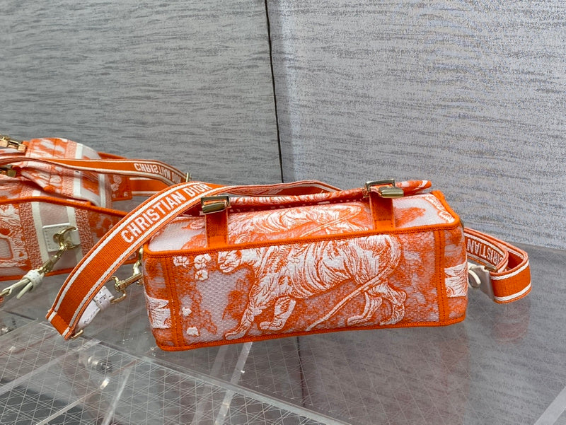 Luxurious Totes - Latest - 6244