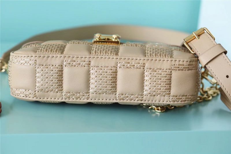 Lux-Totes - LOV Bags - 1101