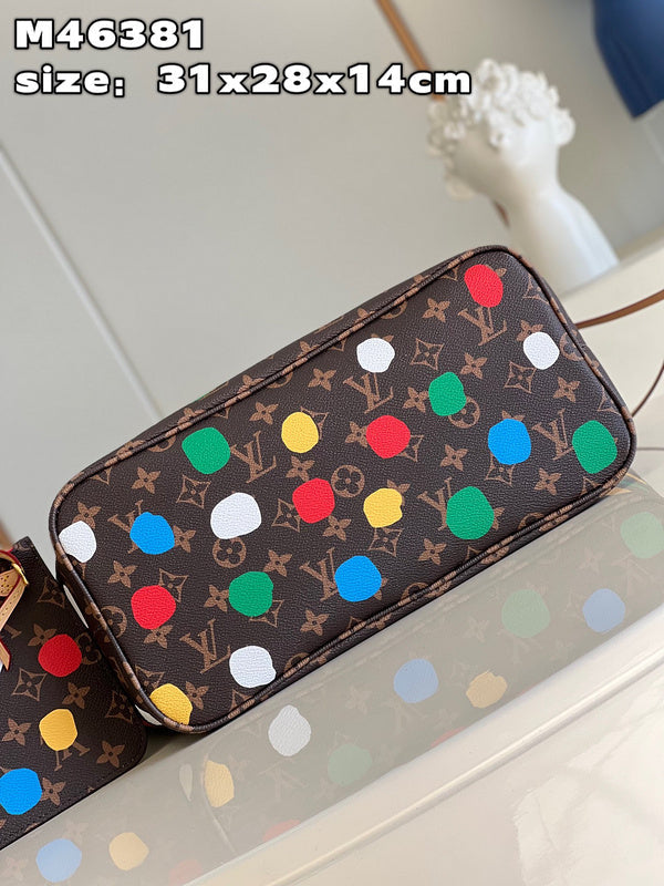LOV - Luxurious Totes - 834