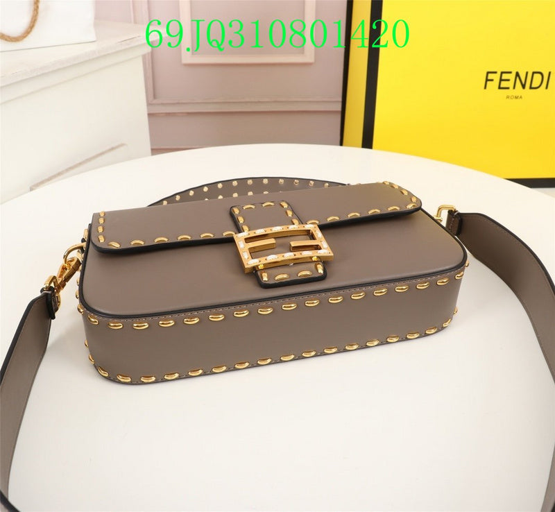 GC - Shoulder - 3280