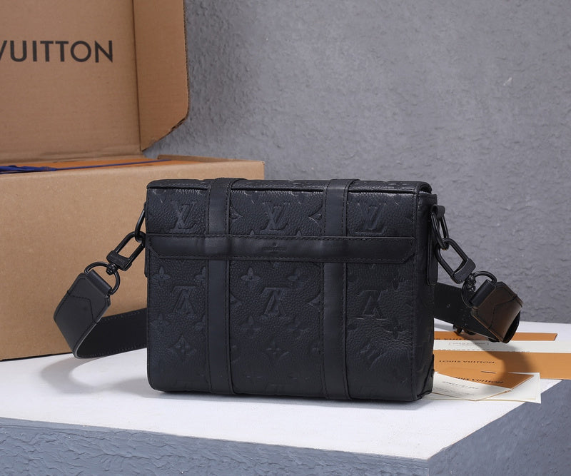LOV - Luxurious Totes - 1824