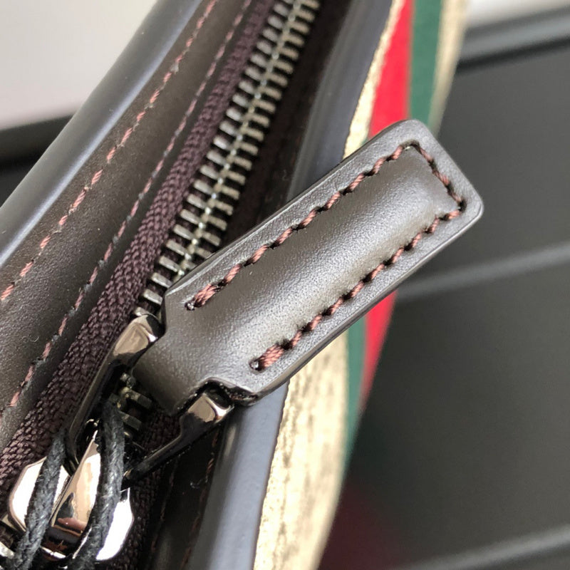 Luxurious Totes - Latest - 9781