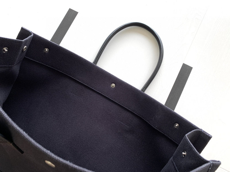 Luxurious Totes - Latest - 8824