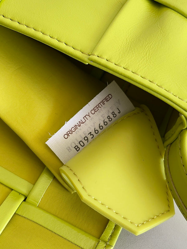Luxurious Totes - Latest - 6989