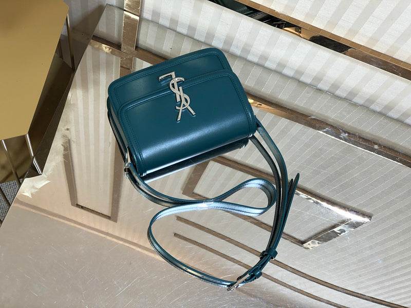 Luxurious Totes - Latest - 9401