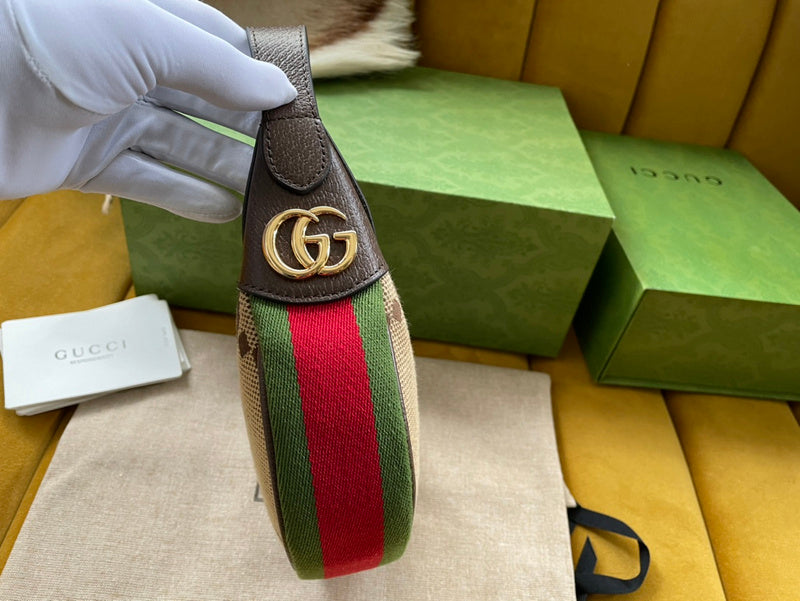 GUI - Luxurious Totes - 728