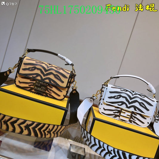 GC - Shoulder - 2692