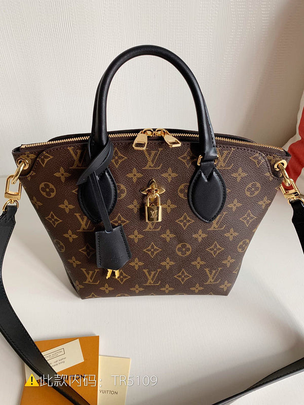 Luxurious Totes - Latest - 2362