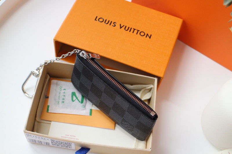 Luxurious Totes - Latest - 607