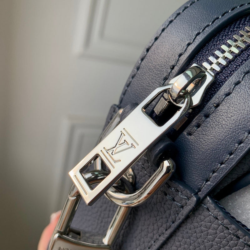 LOV - Luxurious Totes - 181