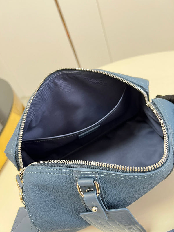 LOV - Luxurious Totes - 1846