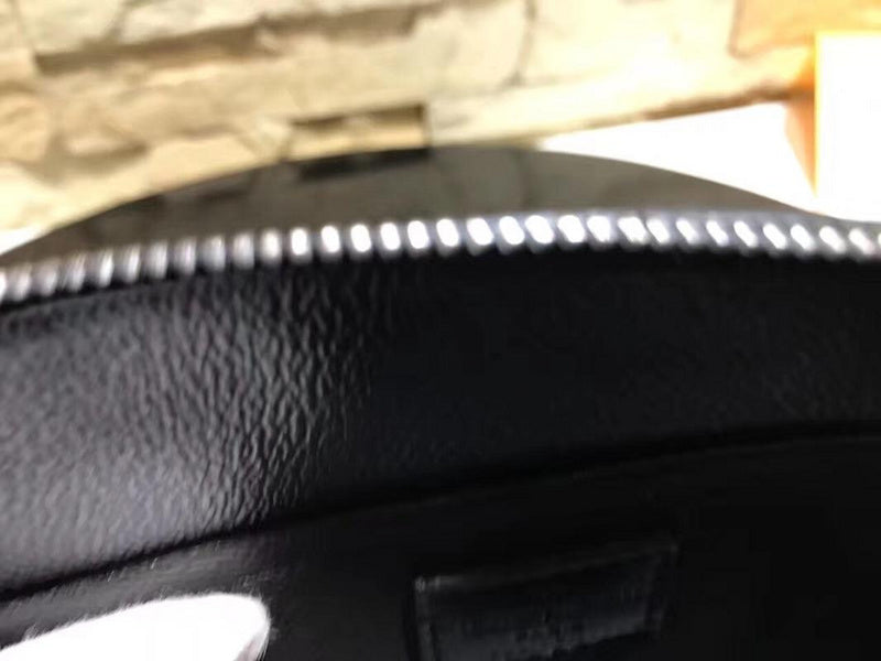 LOV - Luxurious Totes - 2734