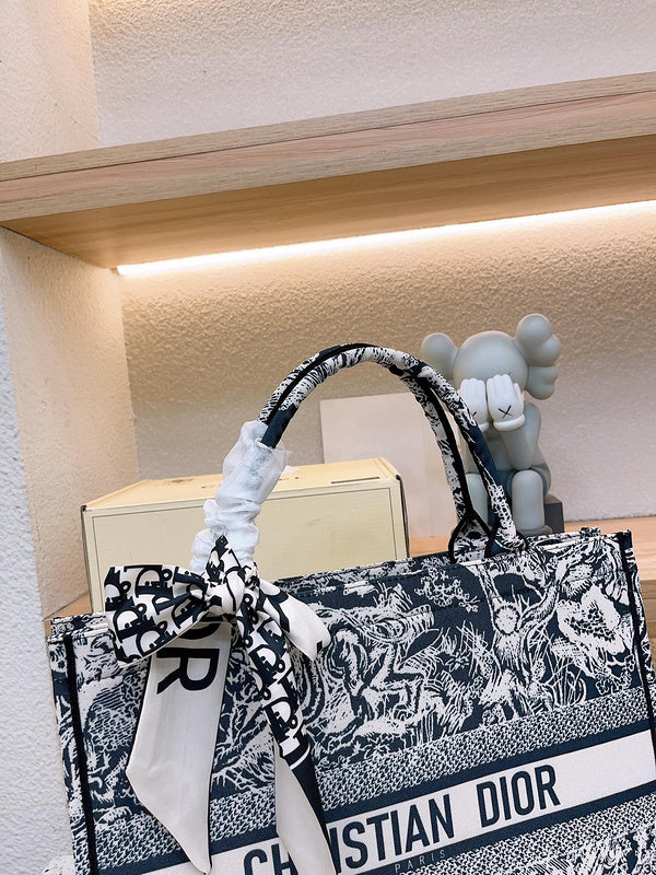 Luxurious Totes - DOR2 Bags - 005