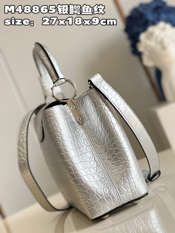 LOV - Luxurious Totes - 719