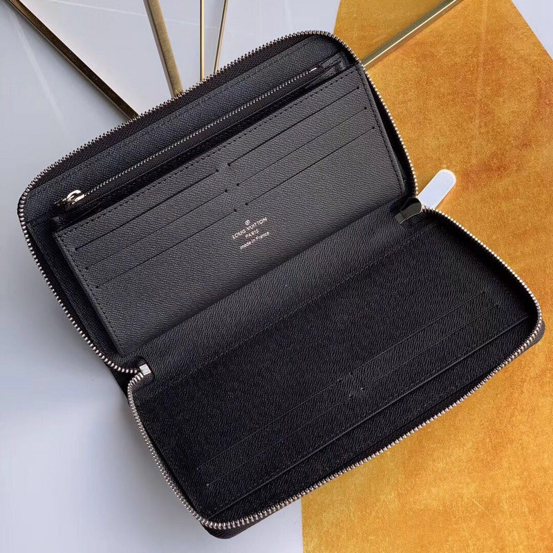 Luxurious Totes - Latest - 1050