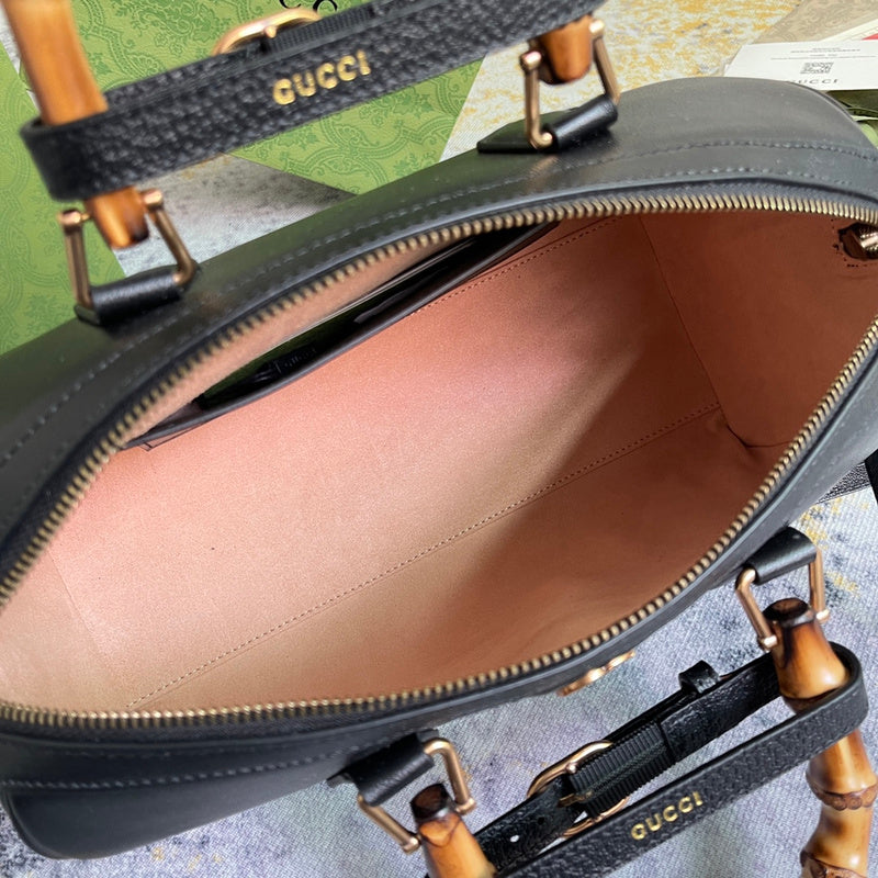 GUI - Luxurious Totes - 820